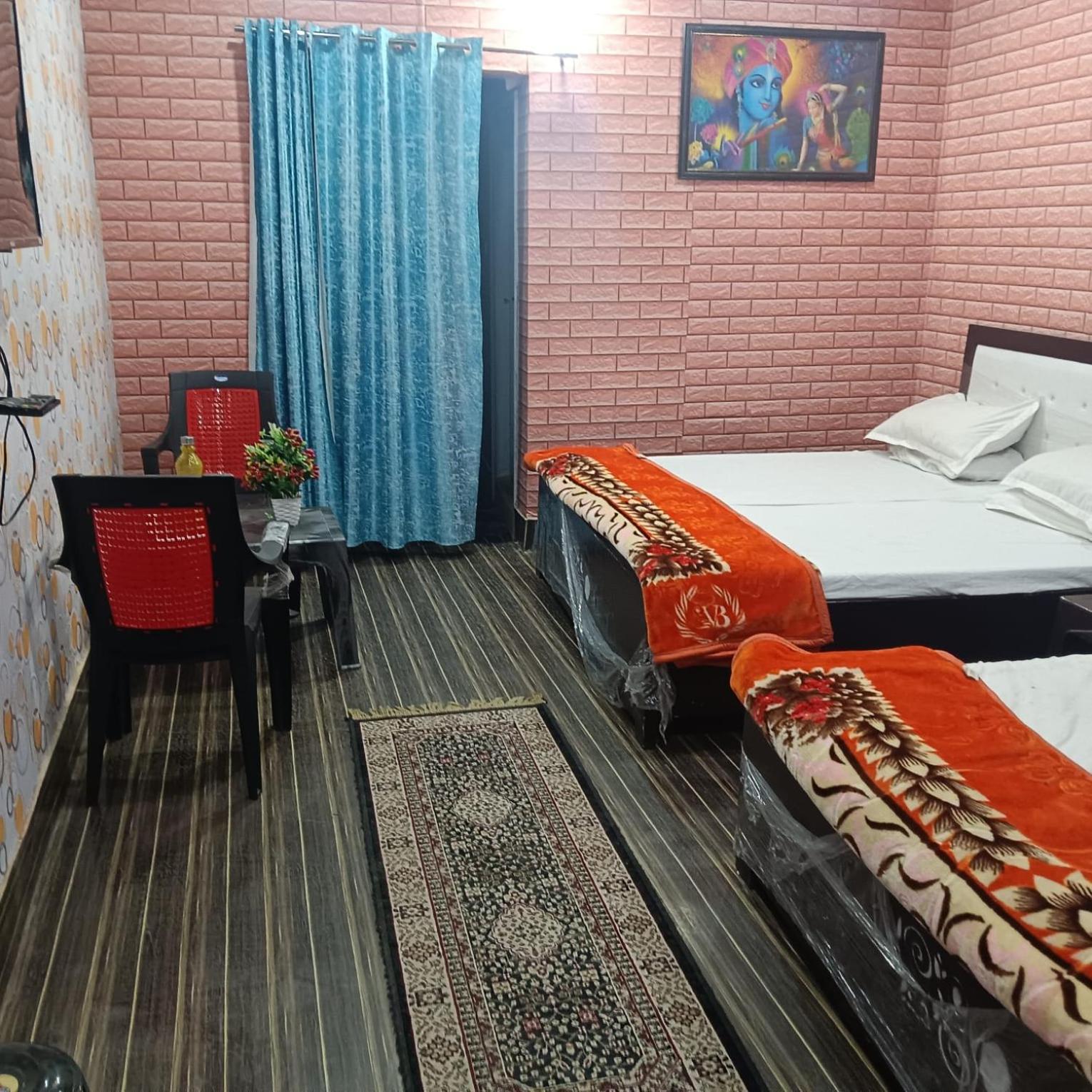 Murliwala Vrindavan Ngoại thất bức ảnh